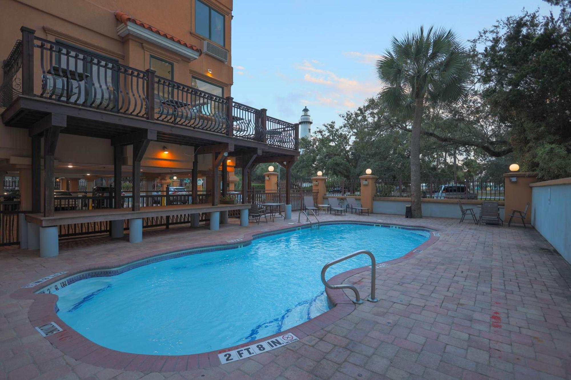 Ocean Inn & Suites St. Simons Island Bagian luar foto