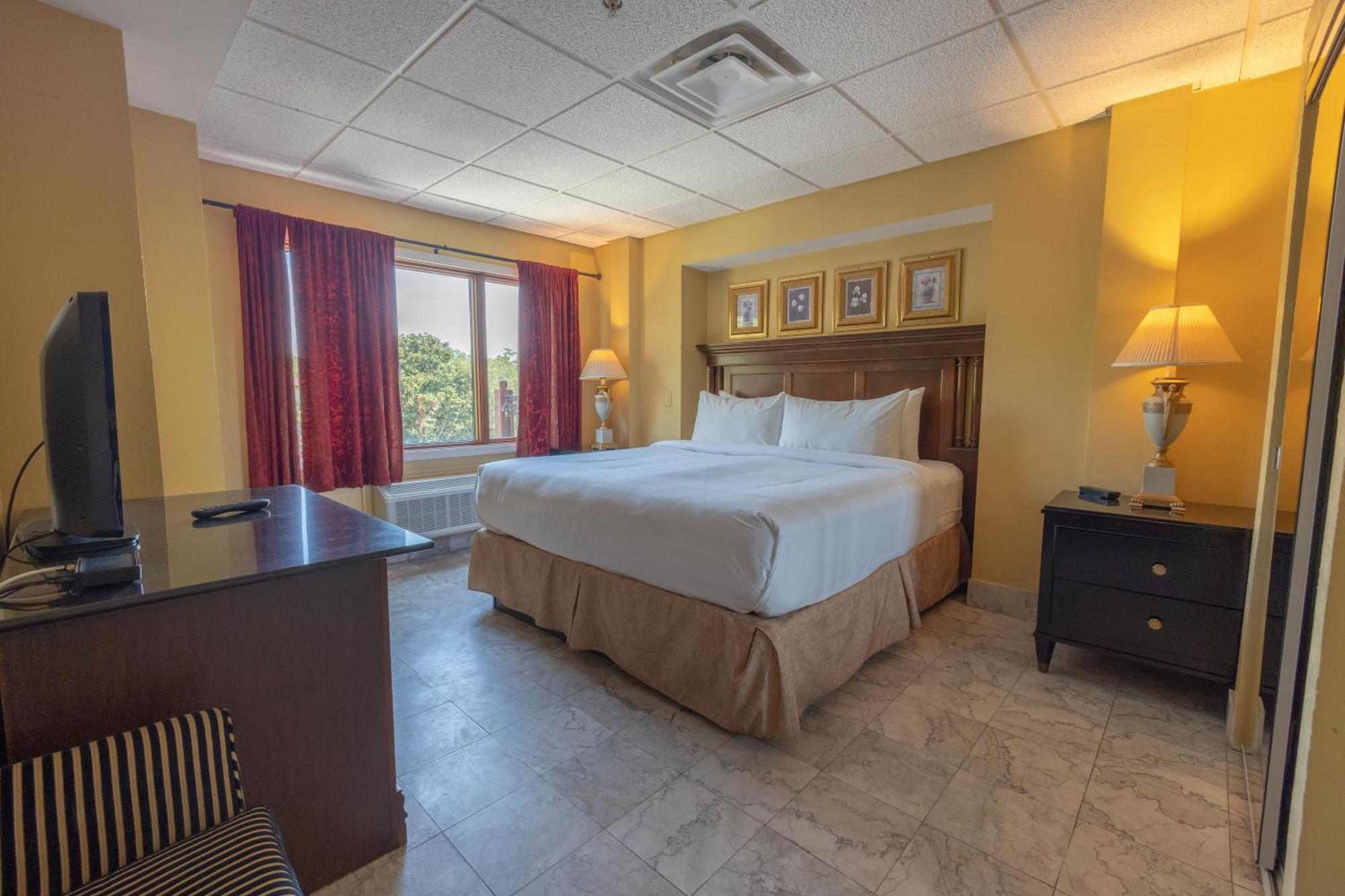 Ocean Inn & Suites St. Simons Island Bagian luar foto