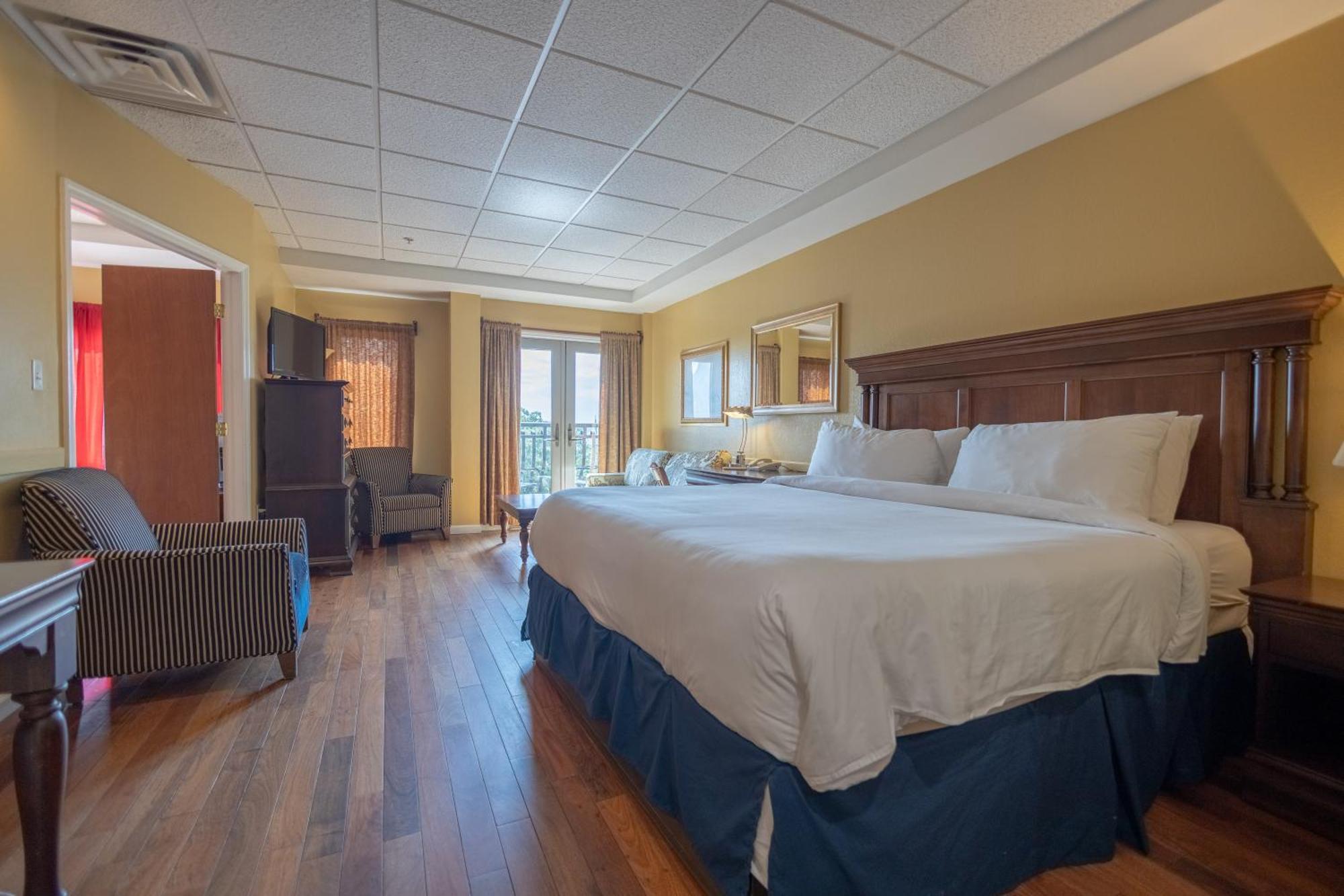 Ocean Inn & Suites St. Simons Island Bagian luar foto